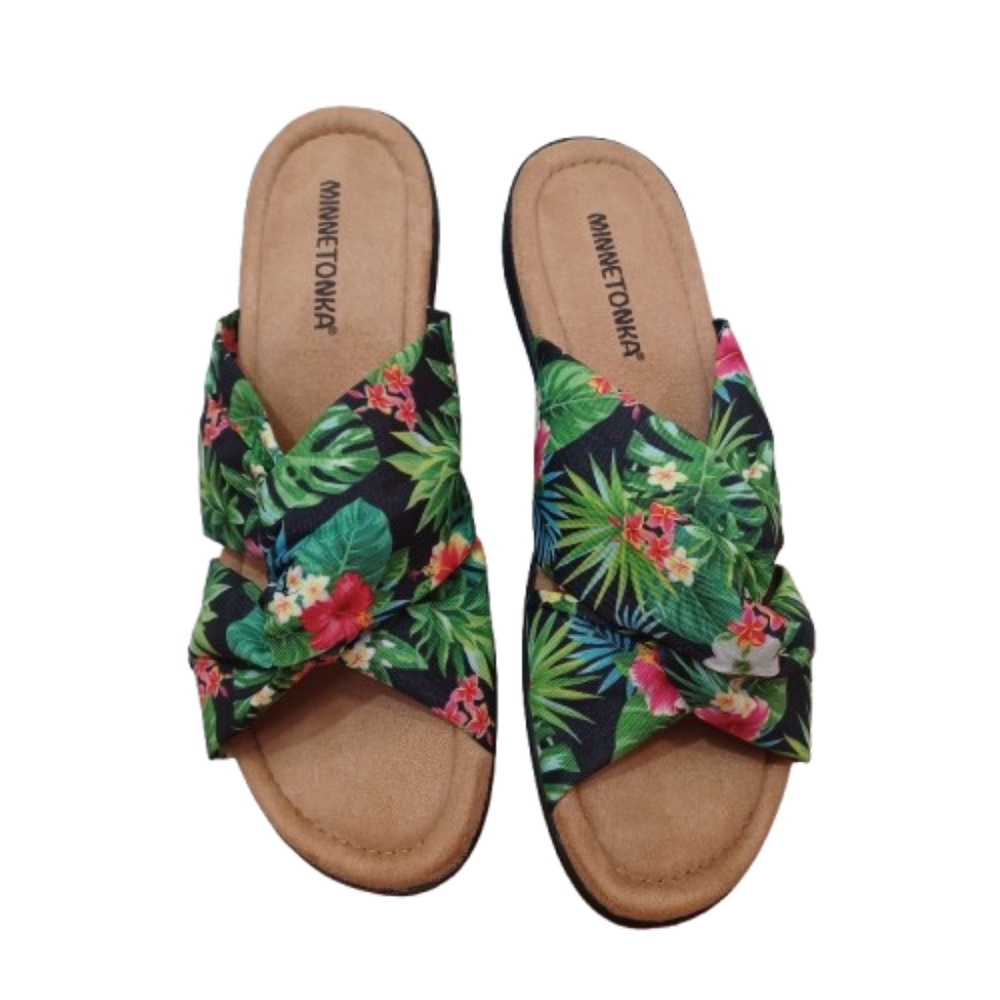 Minnetonka Women's Floral Open Toe Slide Sandals - Black and Green Size 8 Shoes - Picture 5 of 10